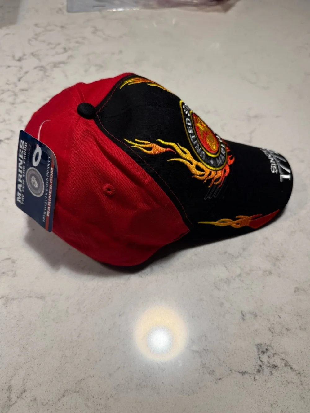 NWT-United States Marines Officially Licensed Flame Emblem Hat Black/Red